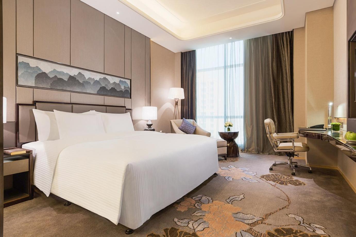 Wanda Realm Longyan Hotel Exterior photo